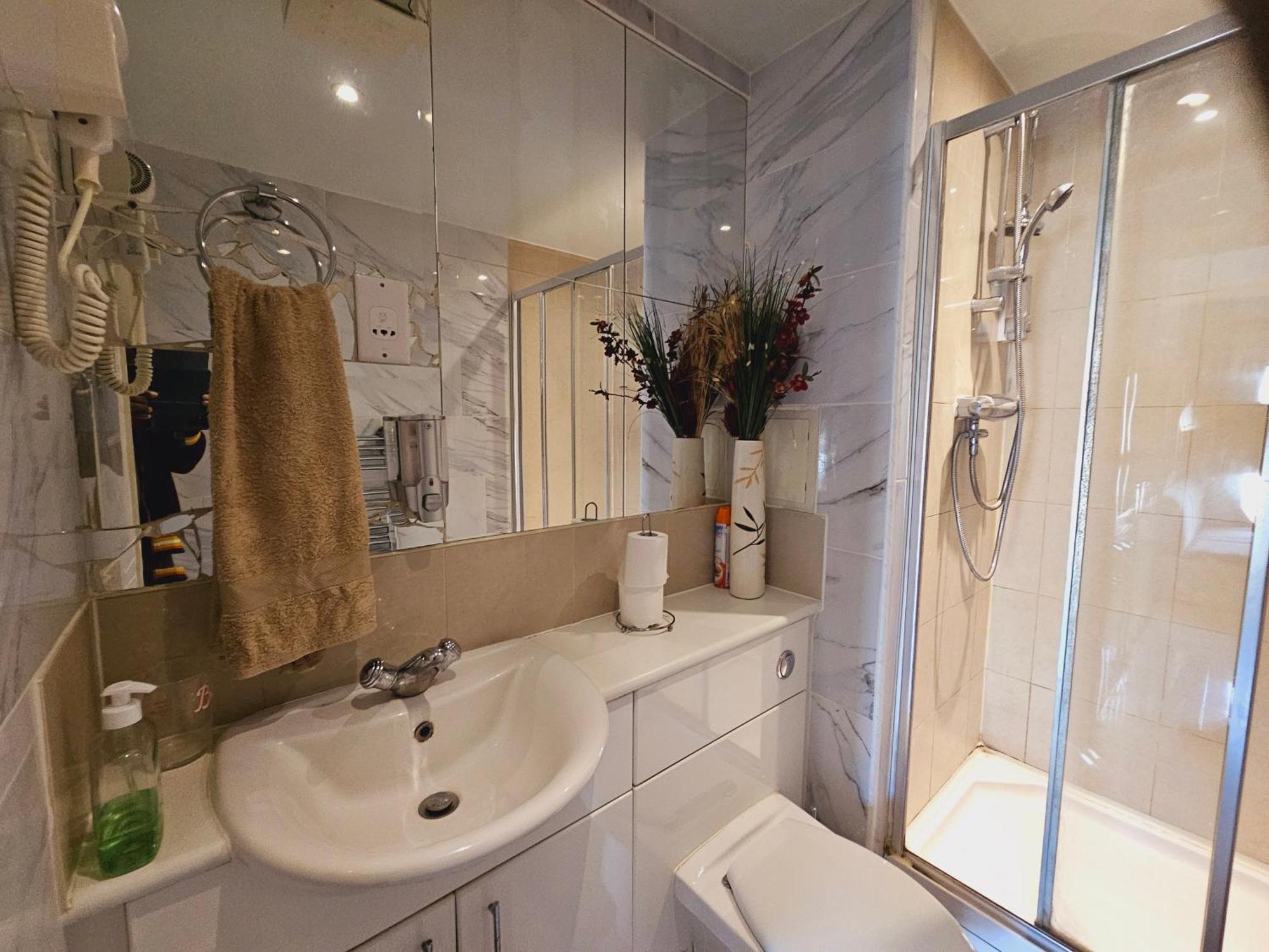 Cosy And Functional In London Edgware